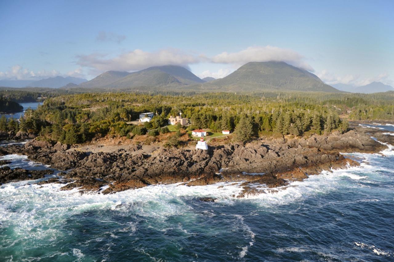 Black Rock Oceanfront Resort Ucluelet Exterior foto