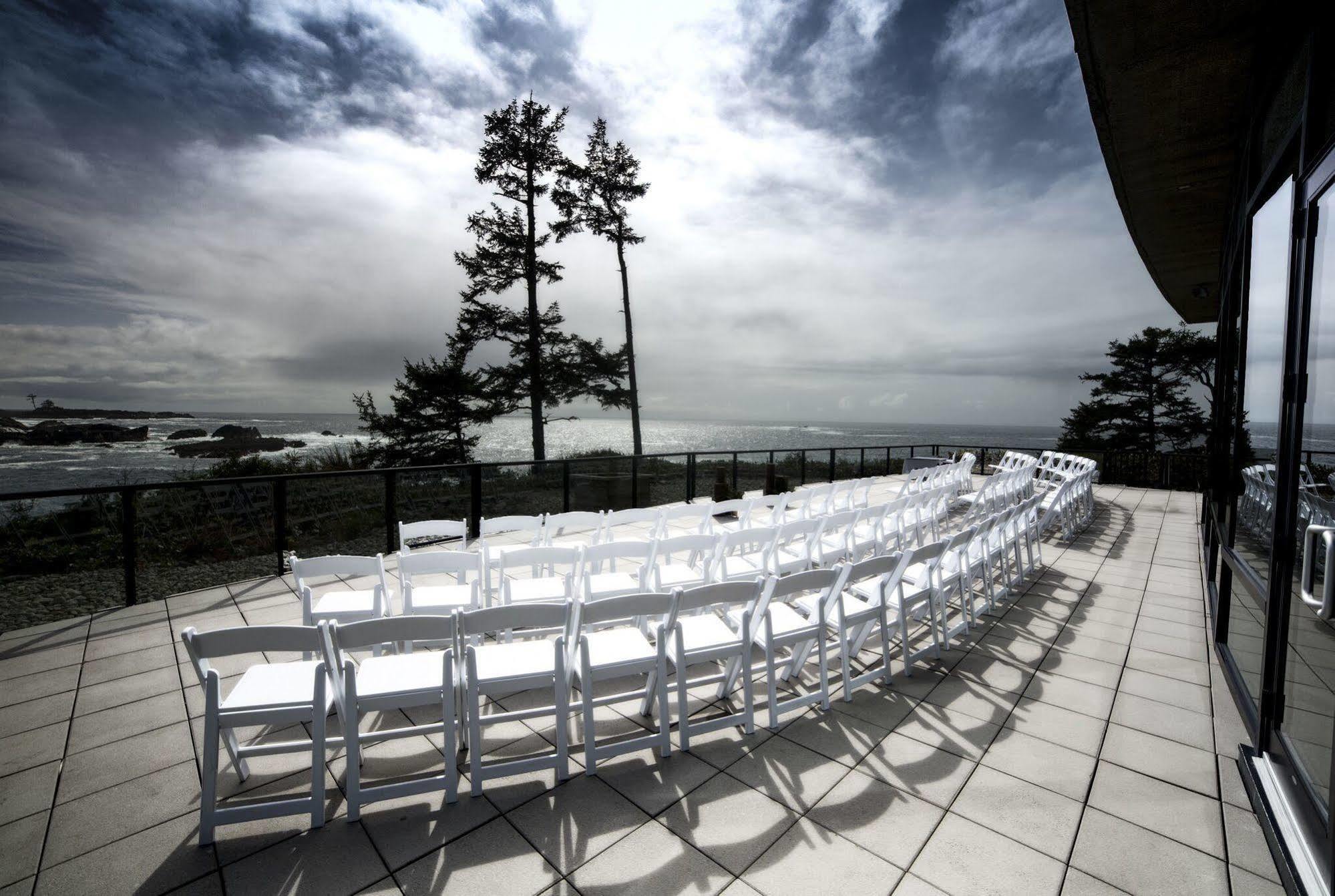 Black Rock Oceanfront Resort Ucluelet Exterior foto